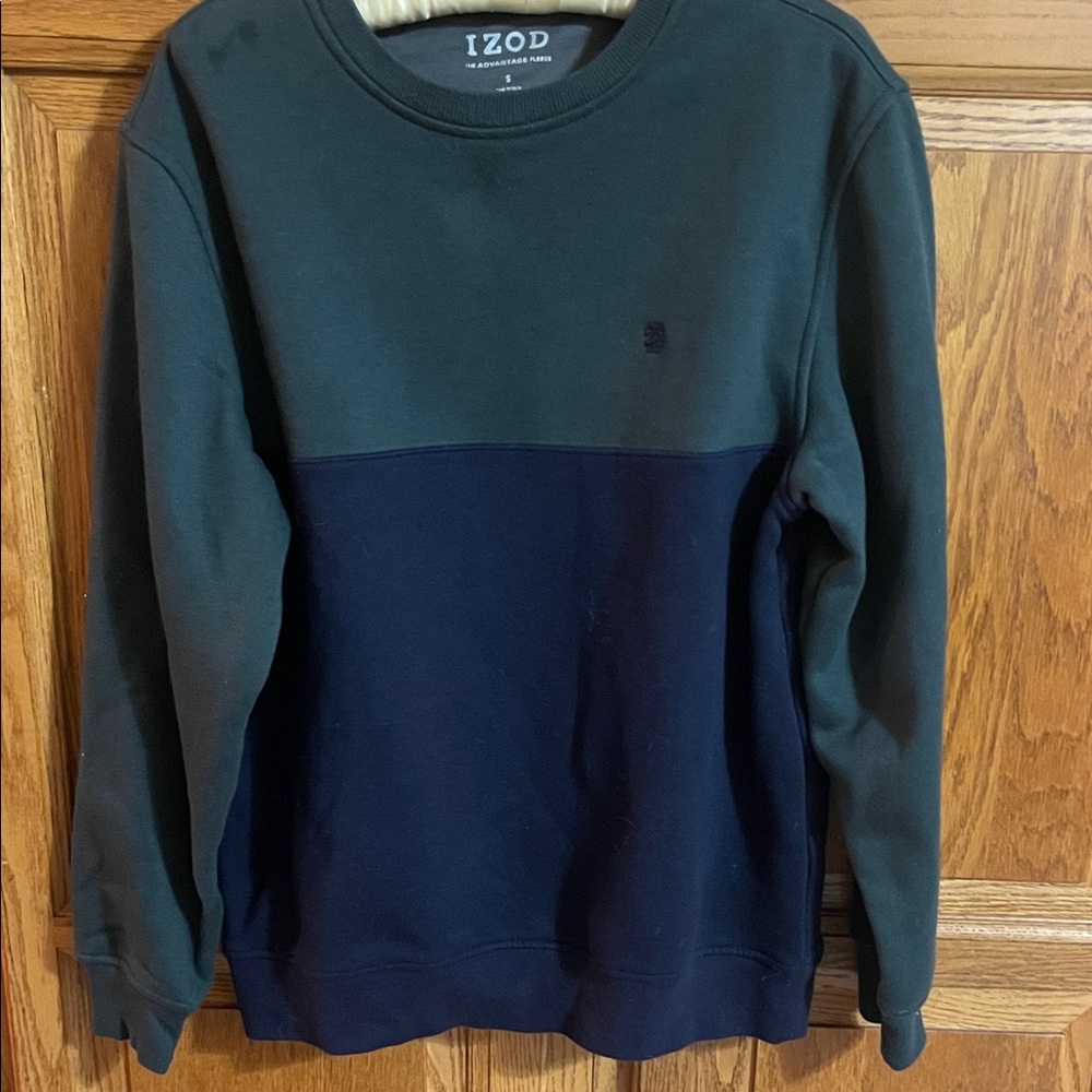 IZOD Men's Crewneck Sweater in Dark Green and Navy
